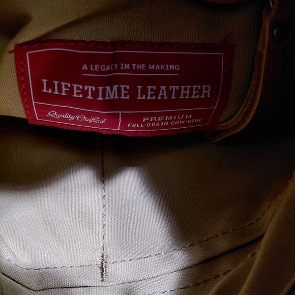 LIFETIME LEATHER CROSSBODY BAG new - Picture 6 of 9